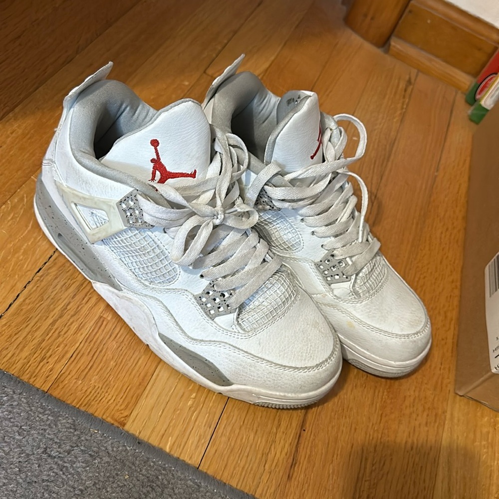 Jordan 4 Retro “White Oreo”